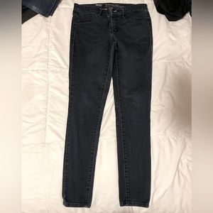 Mossimo midrise legging jeans size 6 dark wash